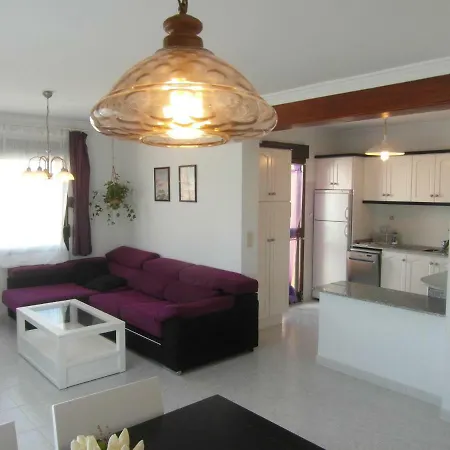 Con Jardin Apartment *